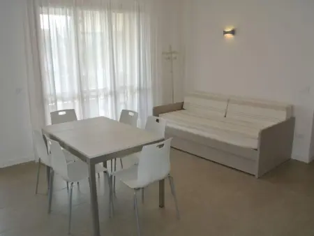 Gardenia2' Wohnung mit Schwimmbad, Appartement 6 personnes à Lignano Pineta - Photo 8