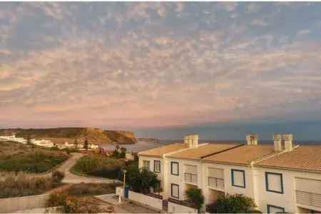 217809, Casa Praia da Luz avec vue sur la mer - Photo 1