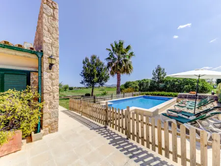Villa avec piscine et clim, calme naturel, Gite 6 personnes à Pollença - Photo 2