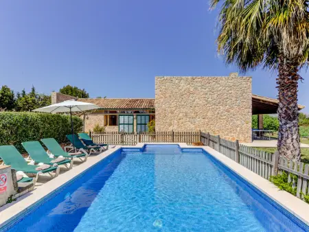 Villa avec piscine et clim, calme naturel, Gite 6 personnes à Pollença - Photo 3