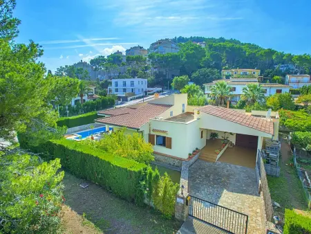 Villa avec piscine privée et clim - 6 pers., Gite 6 personnes à Pollença - Photo 24