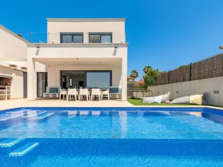 Villa moderne avec piscine à Playa de Muro, Villa 8 personnes à Can Picafort - Photo 1