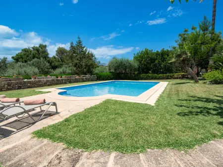 Villa avec piscine privée et vue montagne, Gite 6 personnes à Pollença - Photo 2