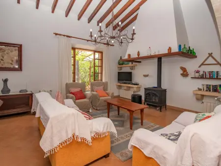 Villa avec piscine privée et vue montagne, Gite 6 personnes à Pollença - Photo 11