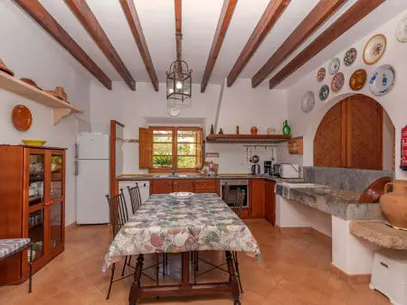 Villa avec piscine privée et vue montagne, Gite 6 personnes à Pollença - Photo 18