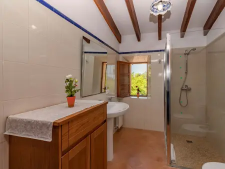 Villa avec piscine privée et vue montagne, Gite 6 personnes à Pollença - Photo 25