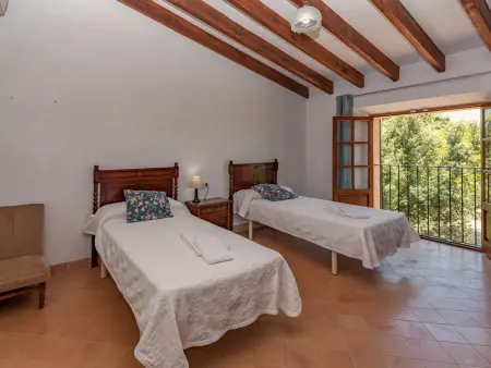 Villa avec piscine privée et vue montagne, Gite 6 personnes à Pollença - Photo 32