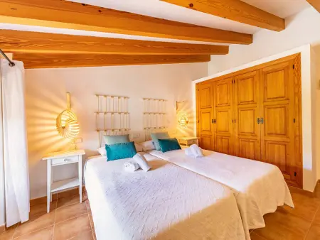Villa avec piscine et clim, proche PollenÃ§a - 8 pers. - Photo 19