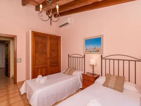 Villa en pierre avec piscine privée - 6 pers., Gite 6 personnes à Pollença - Photo 33