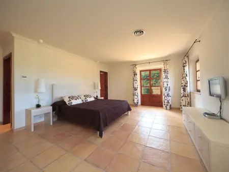 Villa vue montagne et grande piscine, Gite 8 personnes à Sa Pobla - Photo 10