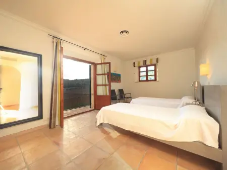Villa vue montagne et grande piscine, Gite 8 personnes à Sa Pobla - Photo 15