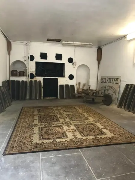 Maison spacieuse avec piscine privée à Saint-Cernin-de-l'Herm - Photo 4