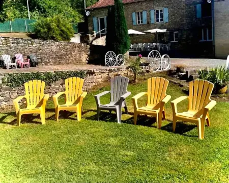 Maison spacieuse avec piscine privée à Saint-Cernin-de-l'Herm - Photo 16