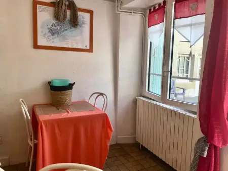 Maison spacieuse avec piscine privée à Saint-Cernin-de-l'Herm - Photo 26