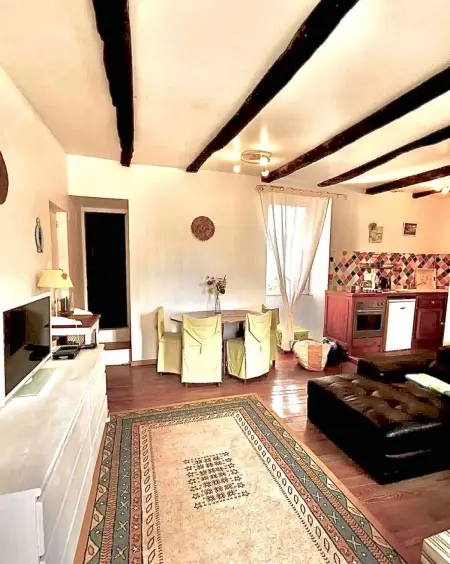 Maison spacieuse avec piscine privée à Saint-Cernin-de-l'Herm - Photo 31