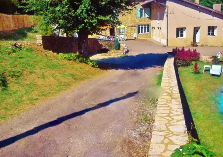 Maison spacieuse avec piscine privée à Saint-Cernin-de-l'Herm - Photo 37