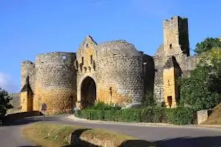 Maison spacieuse avec piscine privée à Saint-Cernin-de-l'Herm - Photo 67
