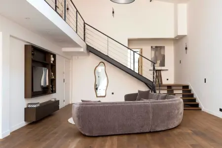 ES-131-GUESDE-101, Duplex Premium climatisé 4CH/8P - Levallois-Perret - Photo 11