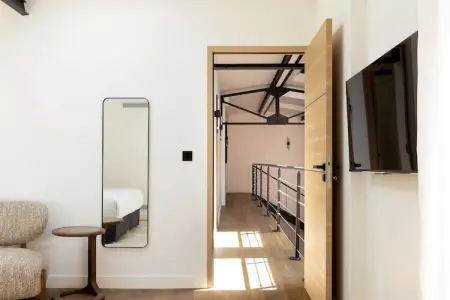ES-131-GUESDE-101, Duplex Premium climatisé 4CH/8P - Levallois-Perret - Photo 33