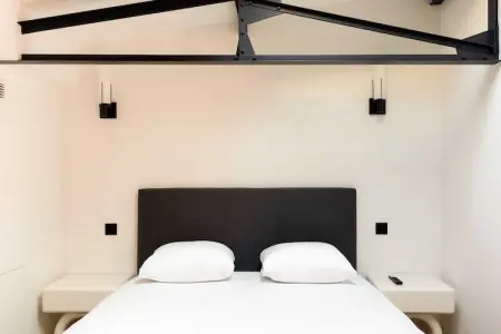 ES-131-GUESDE-101, Duplex Premium climatisé 4CH/8P - Levallois-Perret - Photo 70