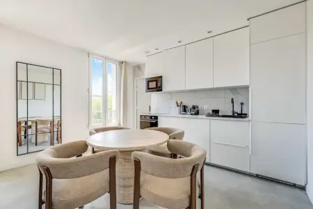 SK-119-HUGO-2-G-C, Spacieux Appartement 1BR/4P - Aubervilliers - Photo 52