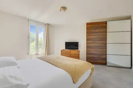 SK-119-HUGO-2-G-C, Spacieux Appartement 1BR/4P - Aubervilliers - Photo 57