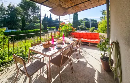 Maison avec piscine privée, Maison 8 personnes à Carpentras - Photo 1
