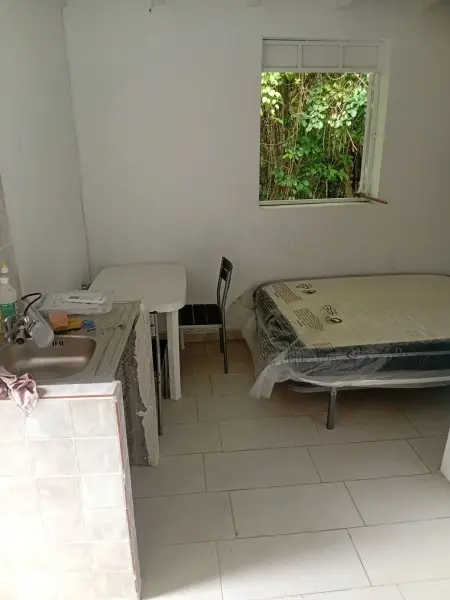 Bungalow moderne à Les Abymes avec terrasse 70 m² - Photo 4