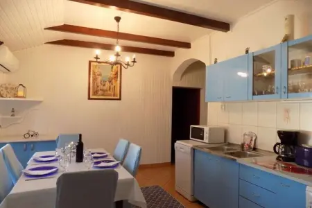 21216, Maison de vacances à Karlobag avec piscine - Photo 11