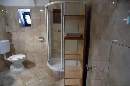 21216, Maison de vacances à Karlobag avec piscine - Photo 20