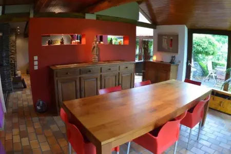 Les Bambous, Maison de vacances avec sauna et jardin près de La Roche - Photo 3