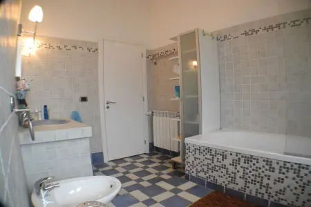 518081, Maison Dans Le Paradis || Castell Umberto - Photo 24