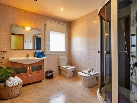 Masia rÃ©novÃ©e, vue panoramique - 13 pers., Villa 13 personnes à Sitges - Photo 32