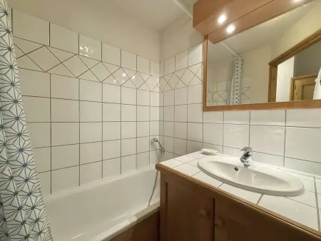 Appartement avec Parking, proche pistes - 4 pers. - Photo 15