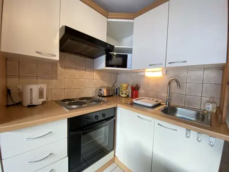 Studio cabine, animaux acceptÃ©s - 4 pers., vue sur pistes - Photo 4