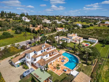 Maison avec clim - 5 pers., proche plages Albufeira - Photo 5
