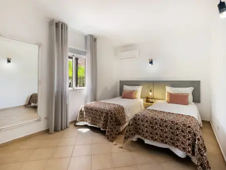 Maison avec clim - 5 pers., proche plages Albufeira - Photo 14