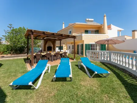 Maison avec piscine privée et clim - 12 pers., Maison 12 personnes à Portimão - Photo 1