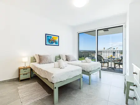 Maison avec piscine privée et clim - 8 pers., Maison 8 personnes à Pêra - Photo 17