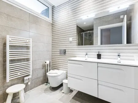 Maison avec piscine privée et clim - 8 pers., Maison 8 personnes à Pêra - Photo 18
