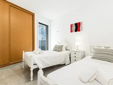 Maison avec piscine privée et clim - 8 pers., Maison 8 personnes à Pêra - Photo 23