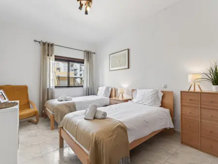 Appartement spacieux avec balcon - 6 pers., Appartement 6 personnes à Lagos - Photo 1