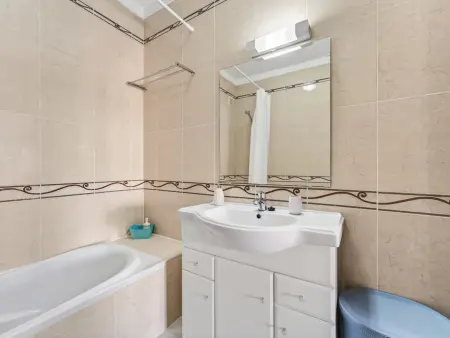 Appartement spacieux avec balcon - 6 pers., Appartement 6 personnes à Lagos - Photo 10