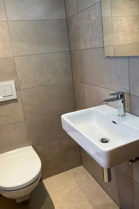 Stubulti Appartement/Fewo, Dusche und Bad, WC 3 1/2 Zimmerwohnung, 4-Betten - Photo 30