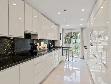 Appartement moderne, vue mer - 6 pers., Appartement 6 personnes à Marbella - Photo 2