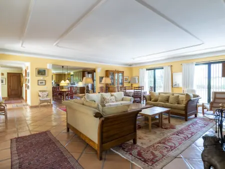 Spacieuse villa vue mer et clim - 16 pers., Villa 16 personnes à Marbella - Photo 5
