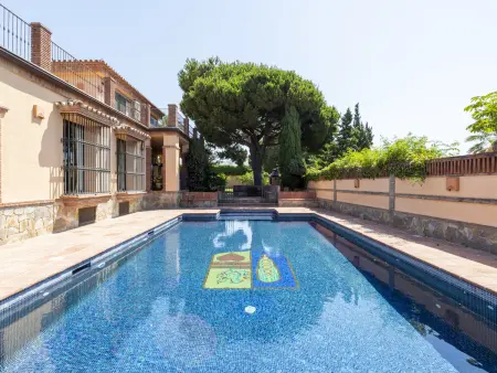 Spacieuse villa vue mer et clim - 16 pers., Villa 16 personnes à Marbella - Photo 16