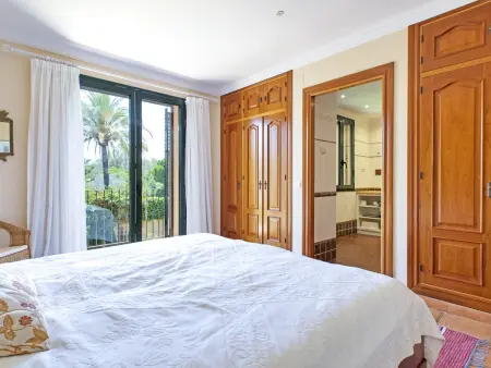 Spacieuse villa vue mer et clim - 16 pers., Villa 16 personnes à Marbella - Photo 24