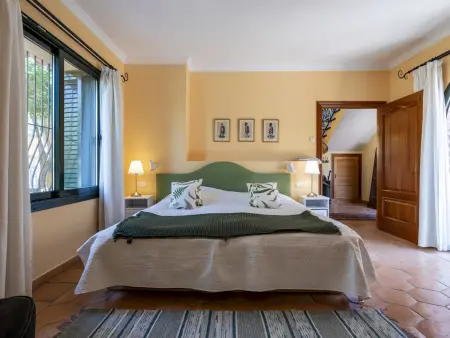 Spacieuse villa vue mer et clim - 16 pers., Villa 16 personnes à Marbella - Photo 31