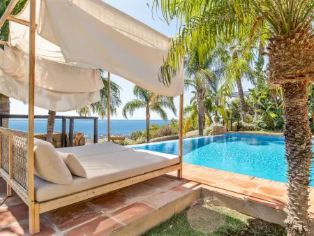 Villa avec piscine privÃ©e - Vues spectaculaires - Photo 4